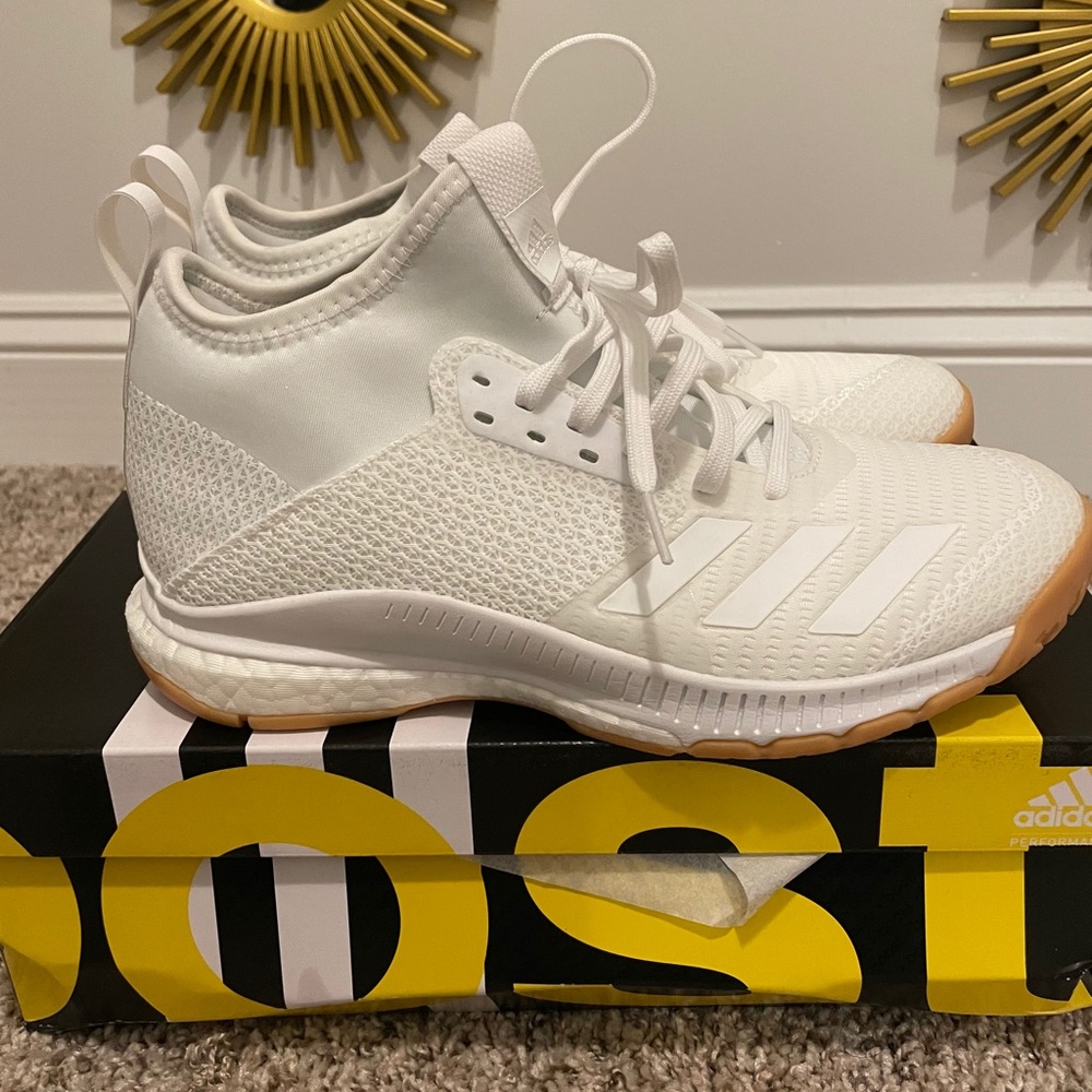 WHITE ADIDAS SHOES